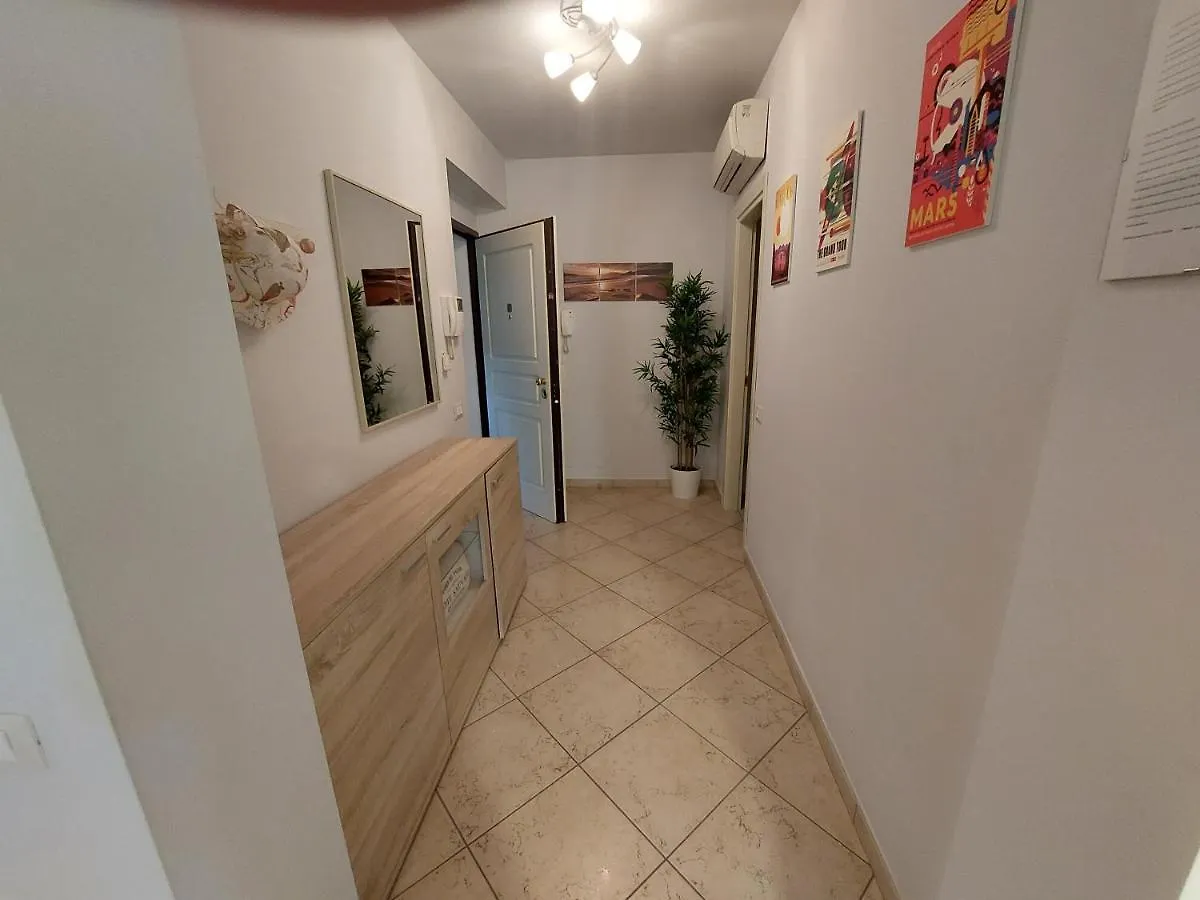 The Waterfront Refuge - Il Rifugio Frontemare Apartment Pietrasanta 0*,
